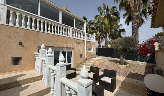 Reventa - Villa - Torrevieja - Costa Blanca