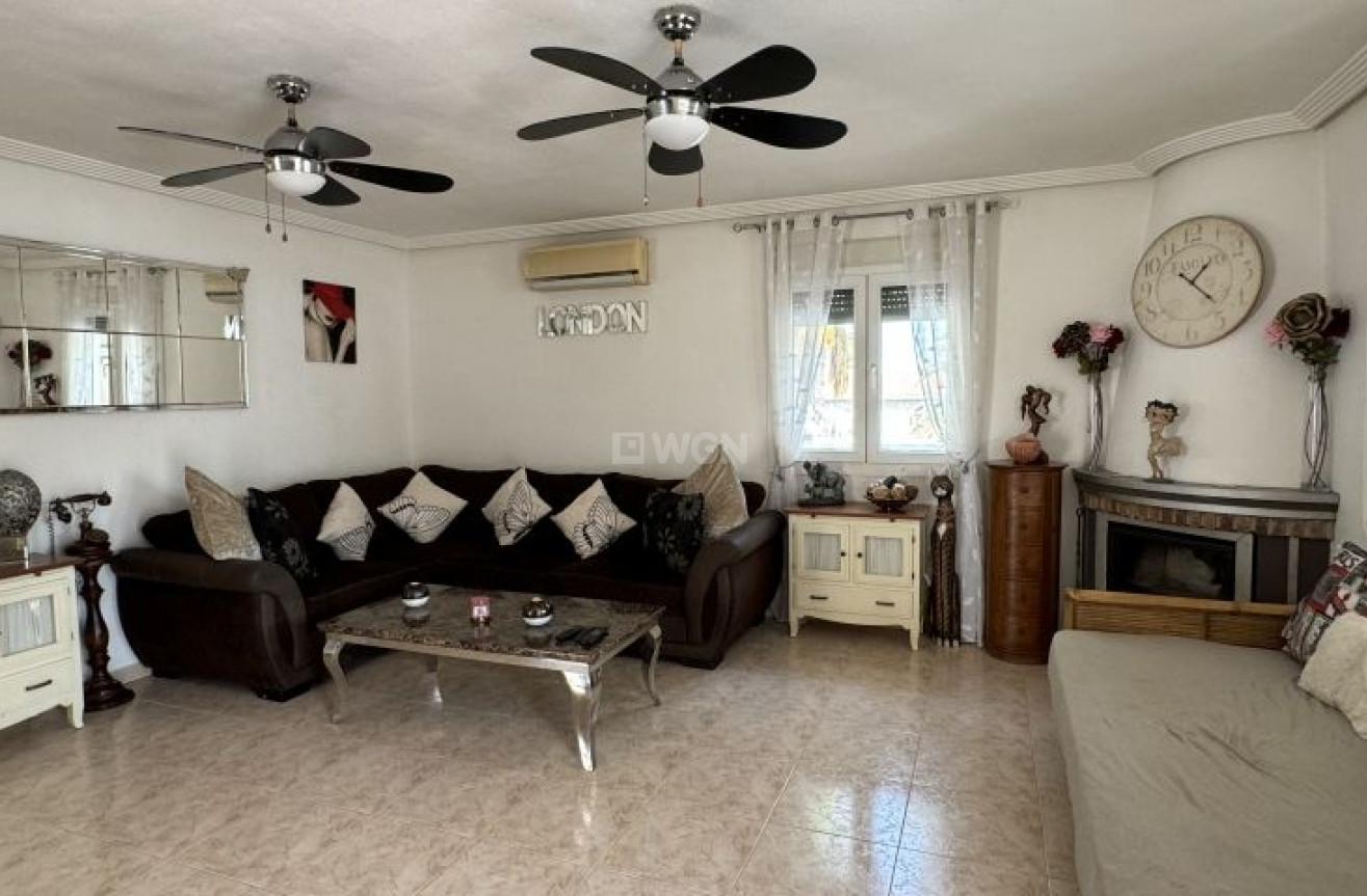 Odsprzedaż - Villa - Torrevieja - Costa Blanca