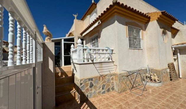 Resale - Villa - Orihuela Costa - Costa Blanca