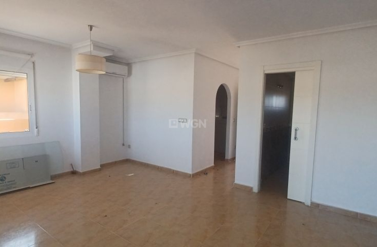 Resale - Apartment / flat - Orihuela Costa - Costa Blanca