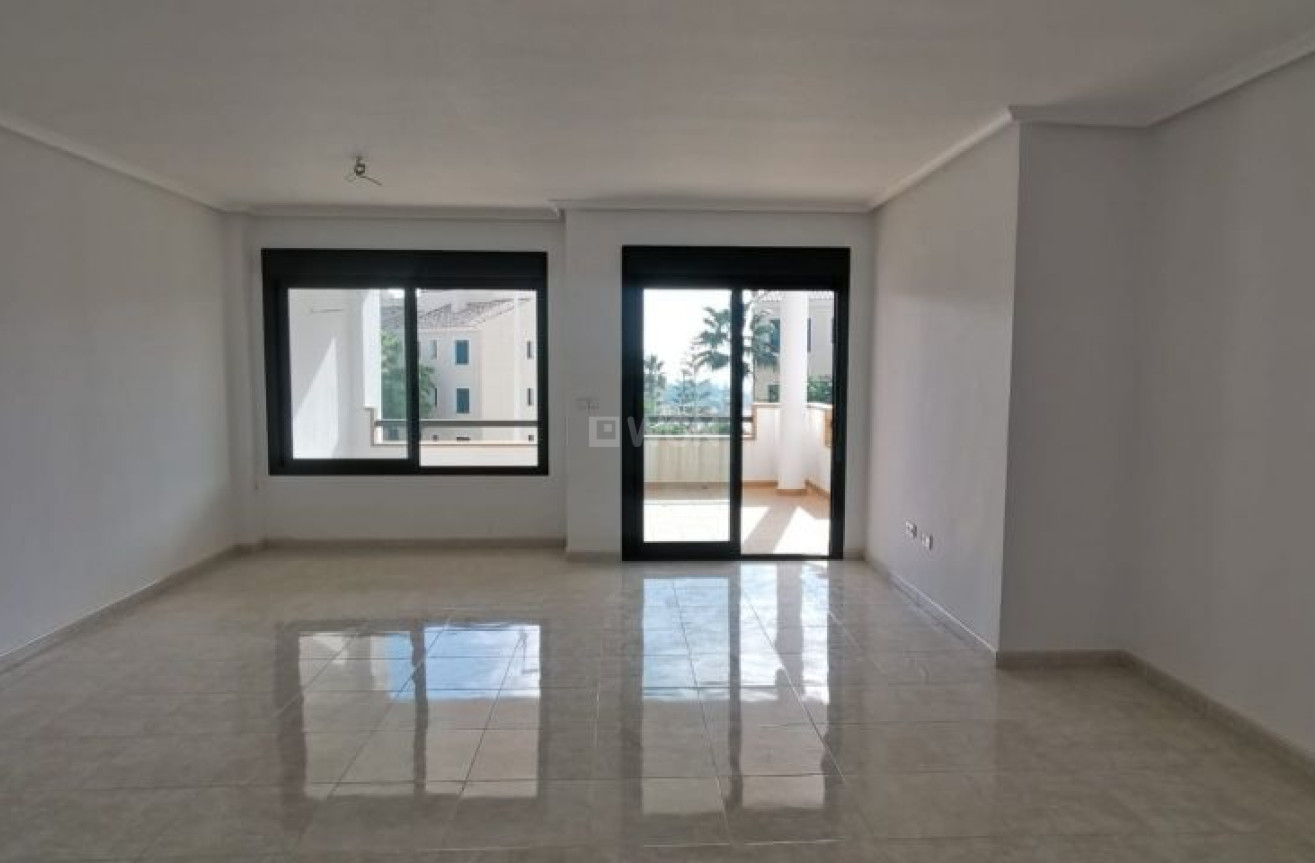 Resale - Apartment / flat - Orihuela Costa - Costa Blanca