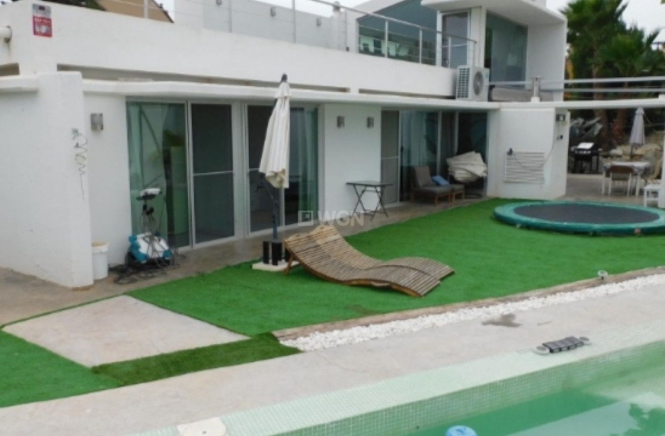 Resale - Villa - Alicante - Costa Blanca