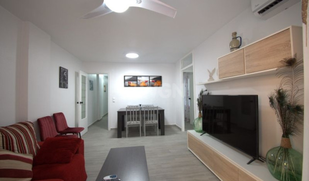 Resale - Apartment / flat - Torrevieja - Costa Blanca