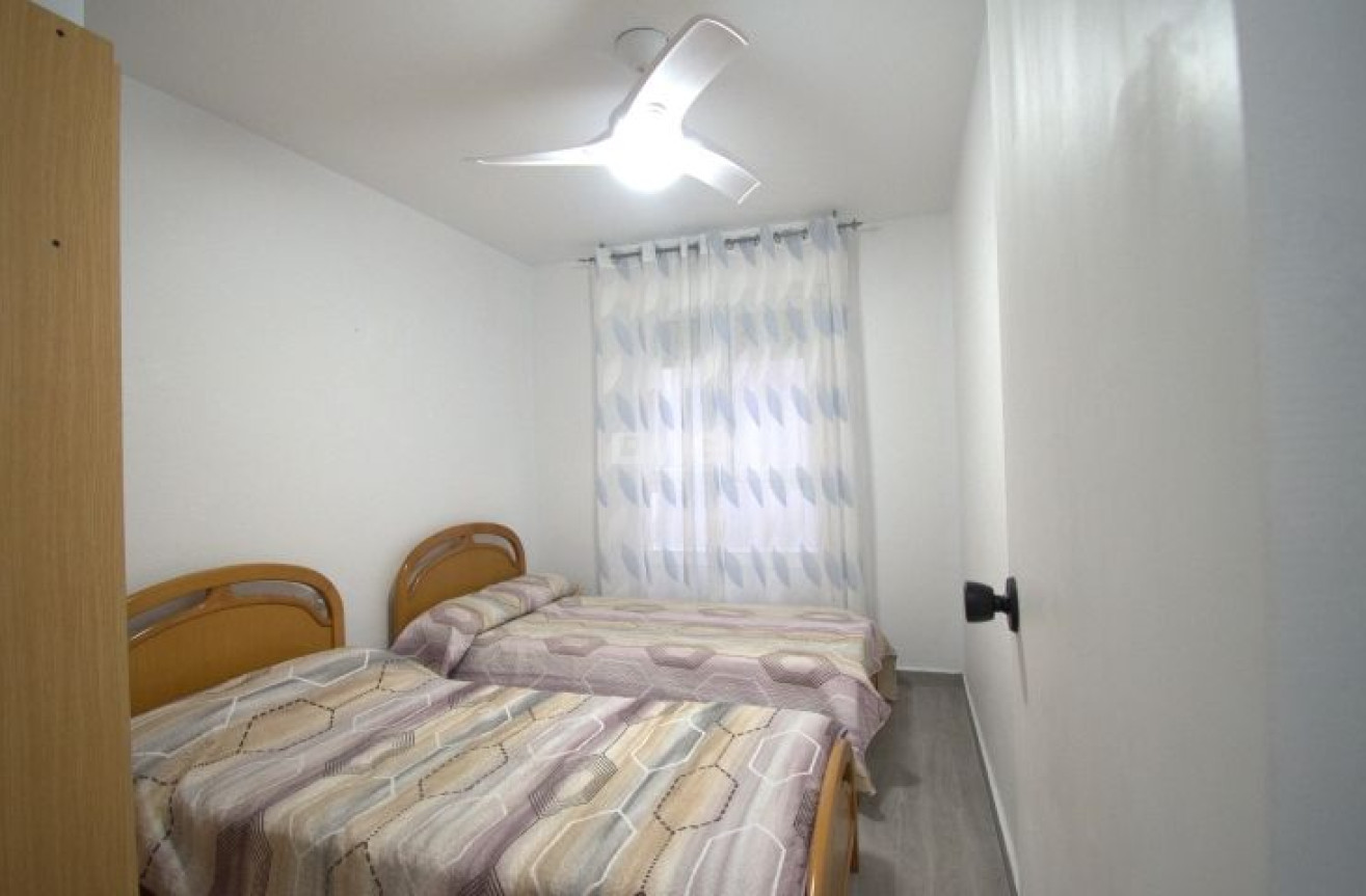 Reventa - Apartamento / piso - Torrevieja - Costa Blanca