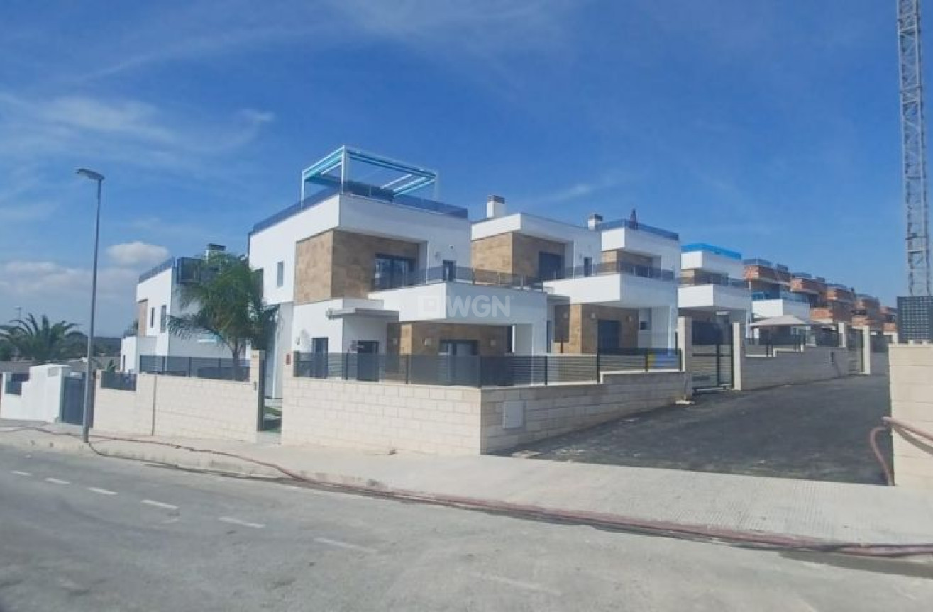 Odsprzedaż - Villa - Benijofar - Costa Blanca