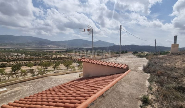 Odsprzedaż - Country House - Hondón de las Nieves - Inland