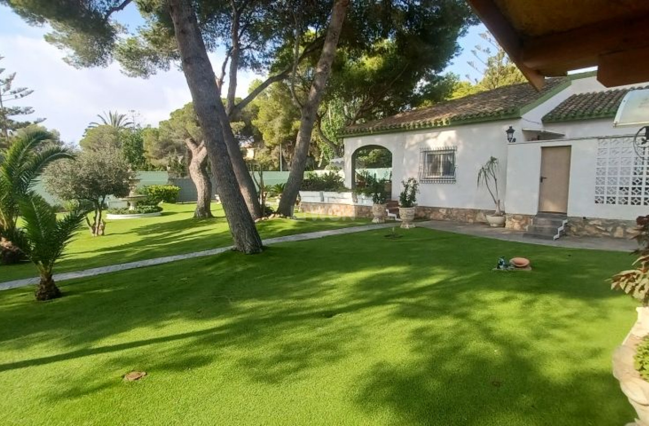 Odsprzedaż - Villa - Orihuela Costa - Costa Blanca