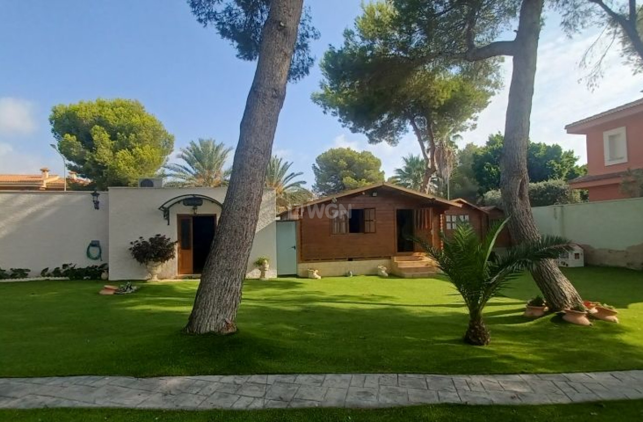 Odsprzedaż - Villa - Orihuela Costa - Costa Blanca