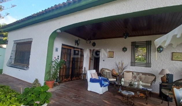 Resale - Villa - Orihuela Costa - Costa Blanca