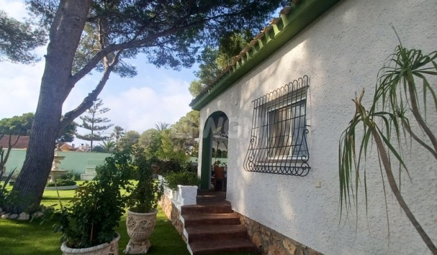 Odsprzedaż - Villa - Orihuela Costa - Costa Blanca