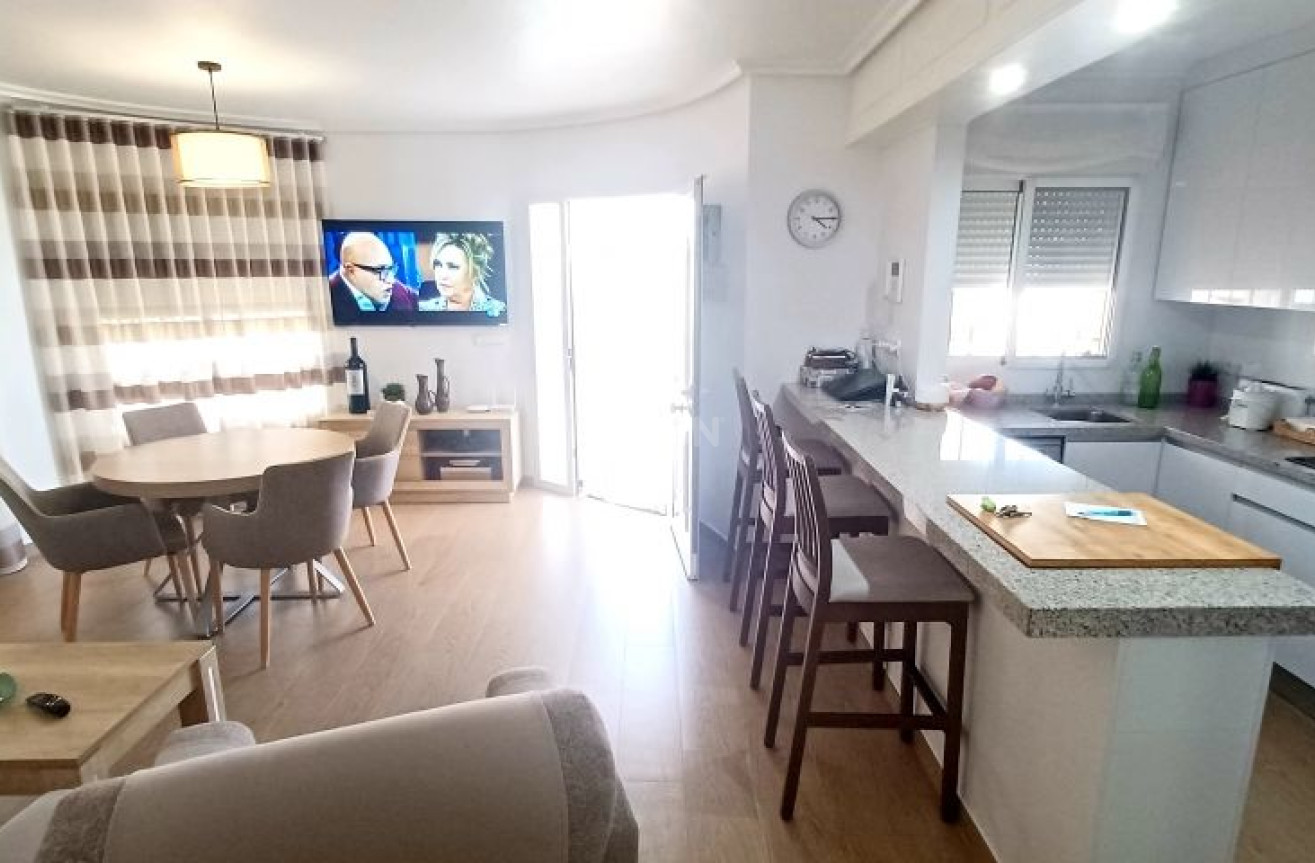 Resale - Villa - Pilar de la Horadada - Costa Blanca