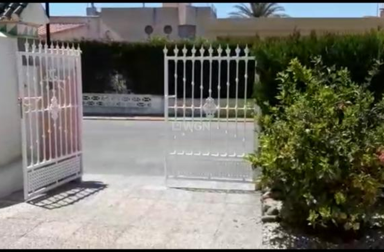 Resale - Villa - Torrevieja - Costa Blanca