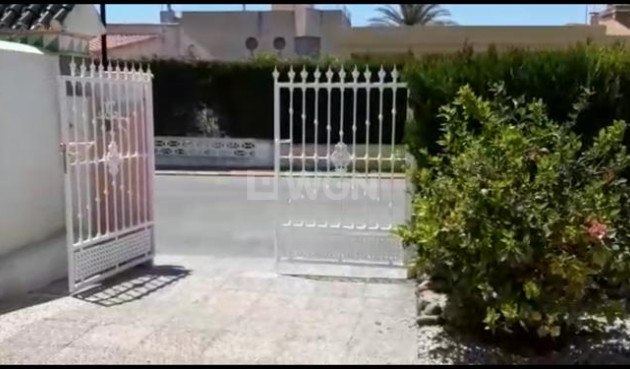 Resale - Villa - Torrevieja - Costa Blanca