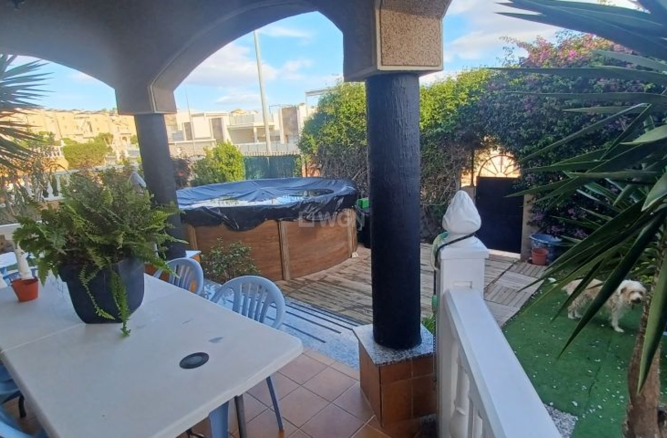 Reventa - Villa - Orihuela Costa - Costa Blanca