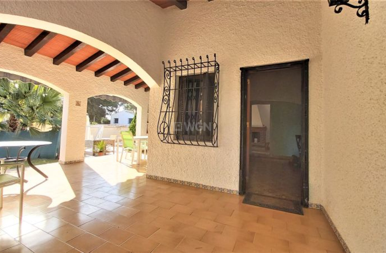 Resale - Villa - Torrevieja - Costa Blanca