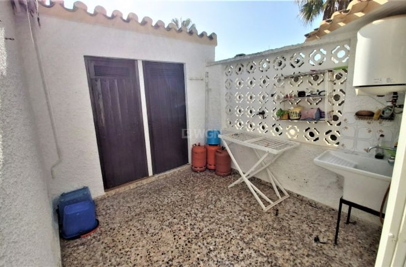 Resale - Villa - Torrevieja - Costa Blanca