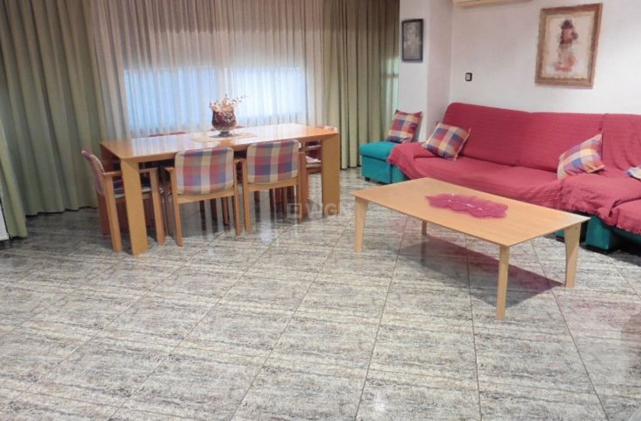 Resale - Villa - Catral - Costa Blanca