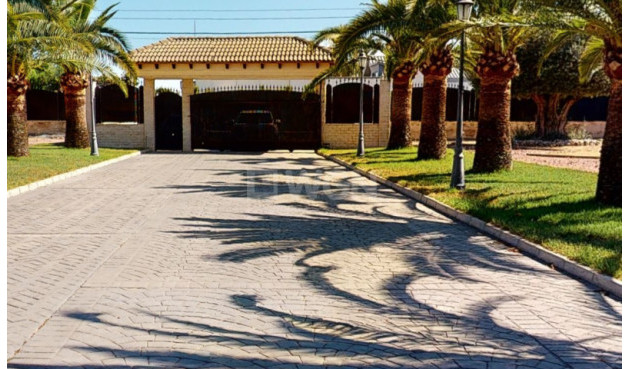 Resale - Villa - Elche - Costa Blanca