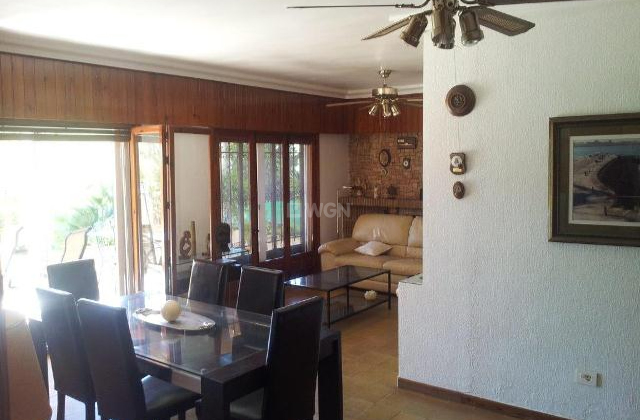 Resale - Villa - Campoamor - Costa Blanca