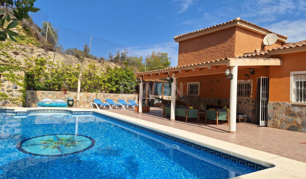 Odsprzedaż - Villa - El Campello - Costa Blanca