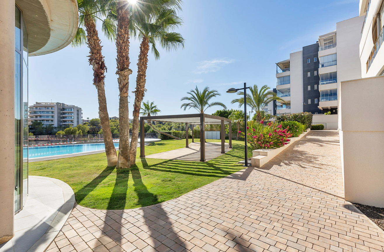 Resale - Apartment / flat - Orihuela Costa - Costa Blanca