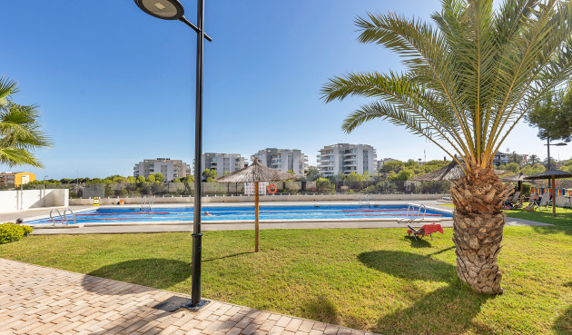 Resale - Apartment / flat - Orihuela Costa - Costa Blanca