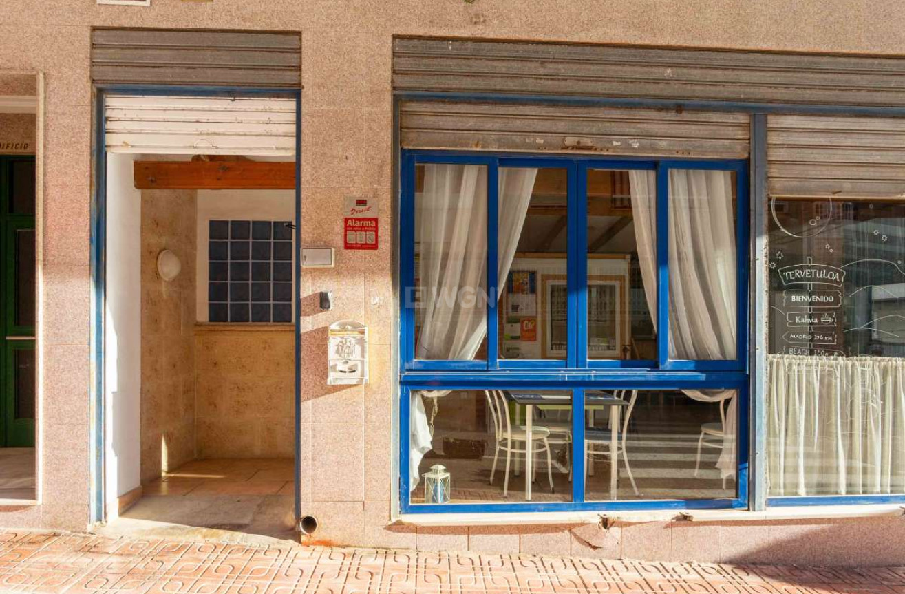 Resale - Commercial - Torrevieja - Costa Blanca