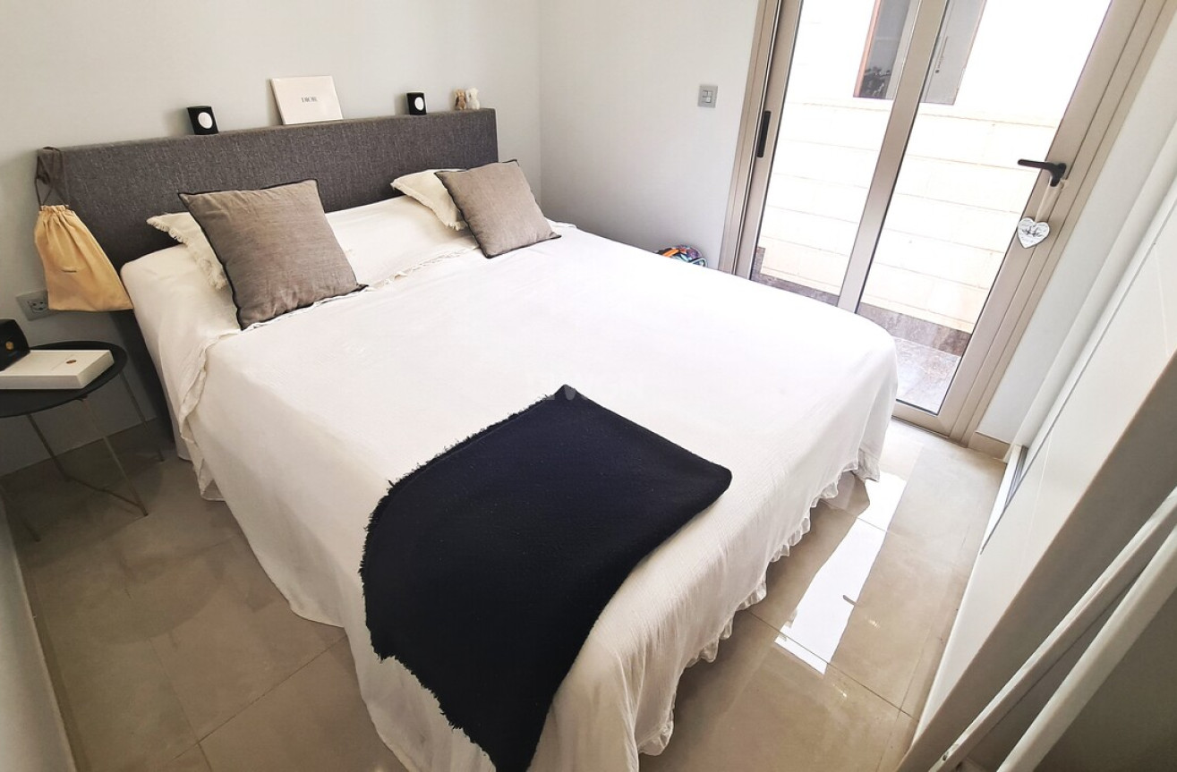 Resale - Villa - Orihuela Costa - Costa Blanca