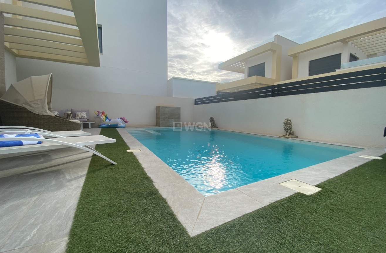 Resale - Villa - Los Montesinos - Costa Blanca