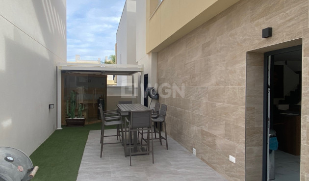 Resale - Villa - Los Montesinos - Costa Blanca