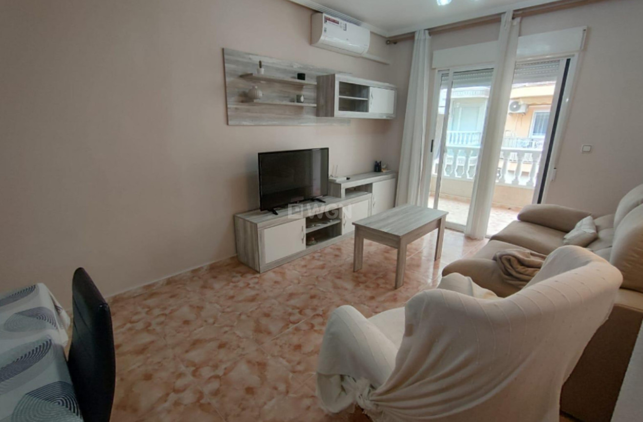 Resale - Apartment / flat - Torrevieja - Costa Blanca