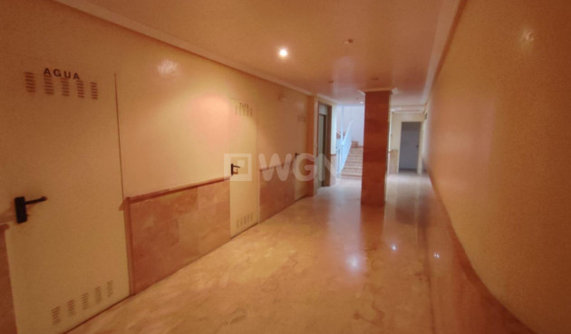 Resale - Apartment / flat - Torrevieja - Costa Blanca