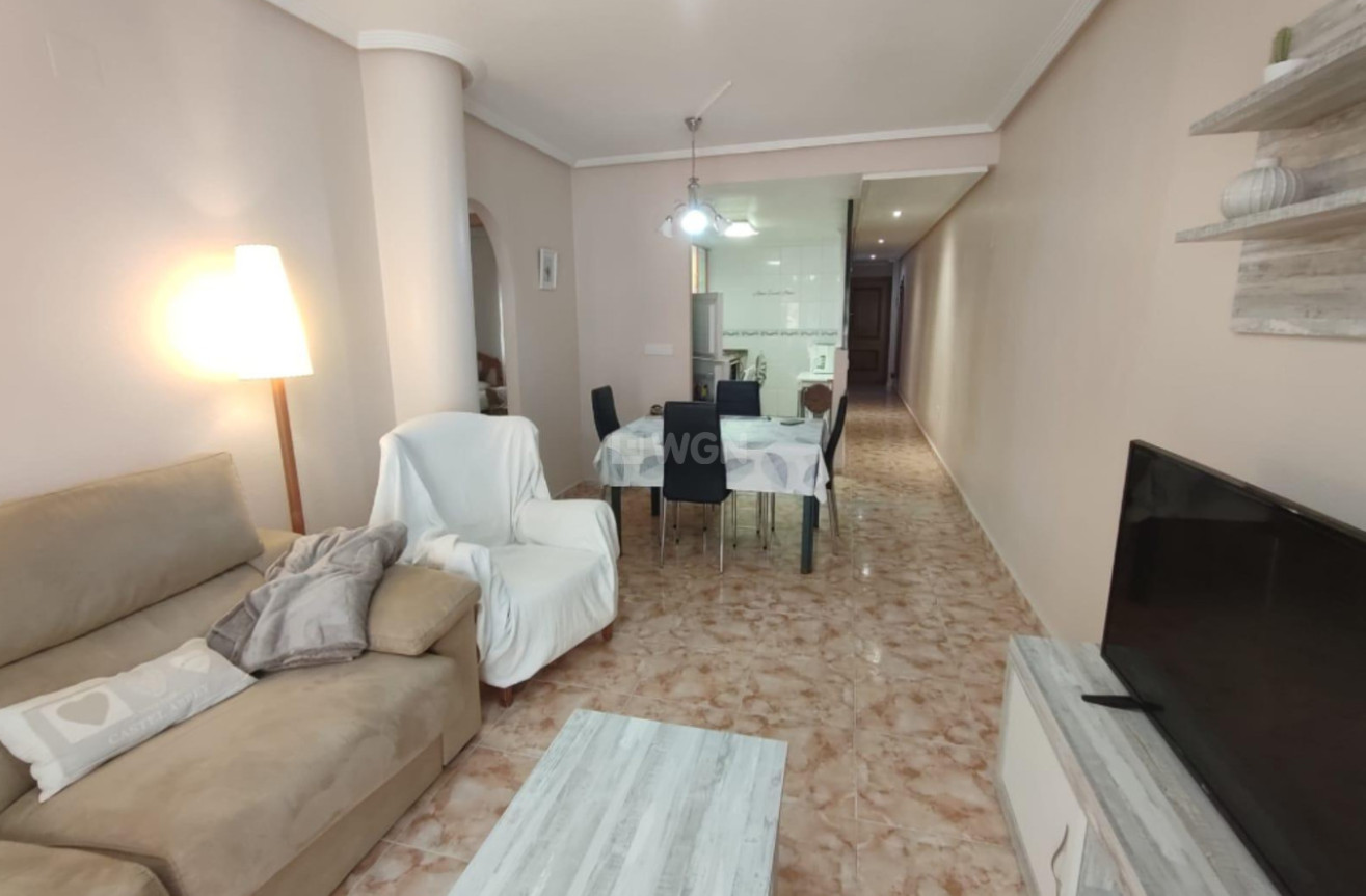 Resale - Apartment / flat - Torrevieja - Costa Blanca