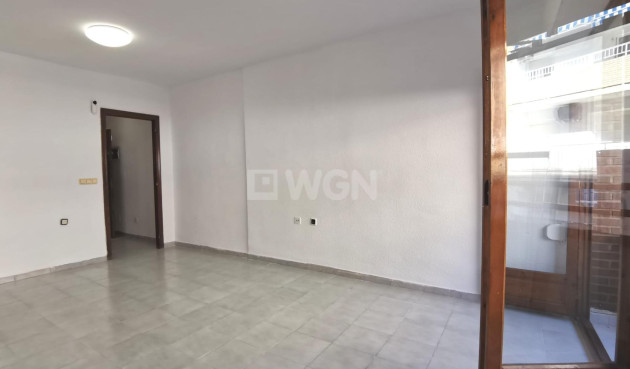 Reventa - Apartamento / piso - Torrevieja - Estacion De Autobuses