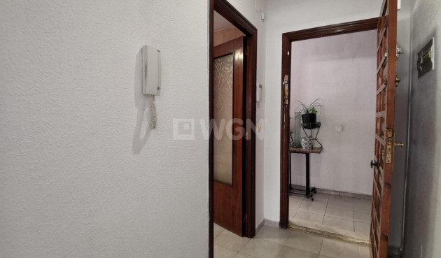 Resale - Apartment / flat - Torrevieja - Estacion De Autobuses