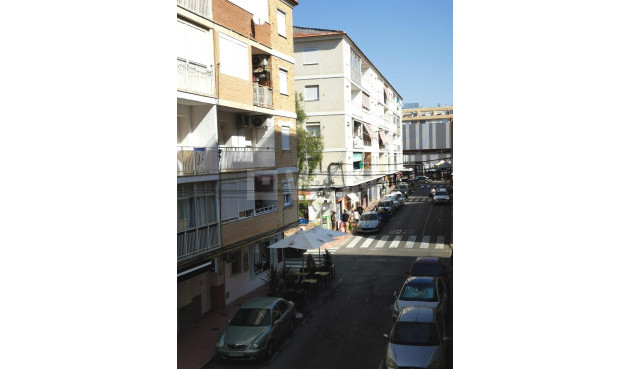 Reventa - Apartamento / piso - Torrevieja - Estacion De Autobuses