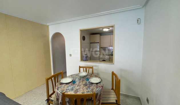 Resale - Apartment / flat - Torrevieja - Playa del Cura