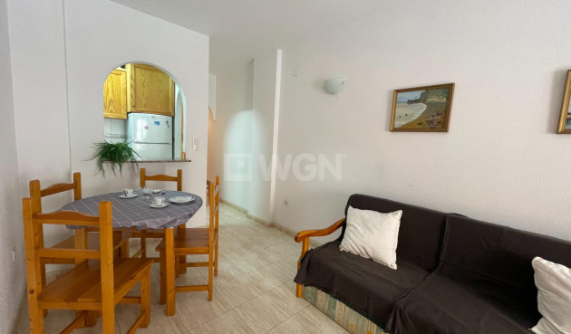 Resale - Apartment / flat - Torrevieja - Estacion De Autobuses