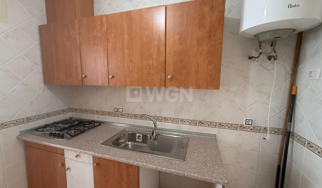 Resale - Apartment / flat - Torrevieja - Centro