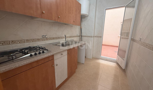 Reventa - Apartamento / piso - Torrevieja - Centro