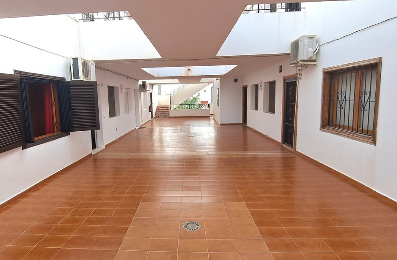 Reventa - Apartamento / piso - Villamartin - Costa Blanca