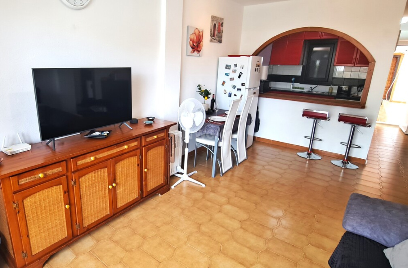 Reventa - Apartamento / piso - Villamartin - Costa Blanca