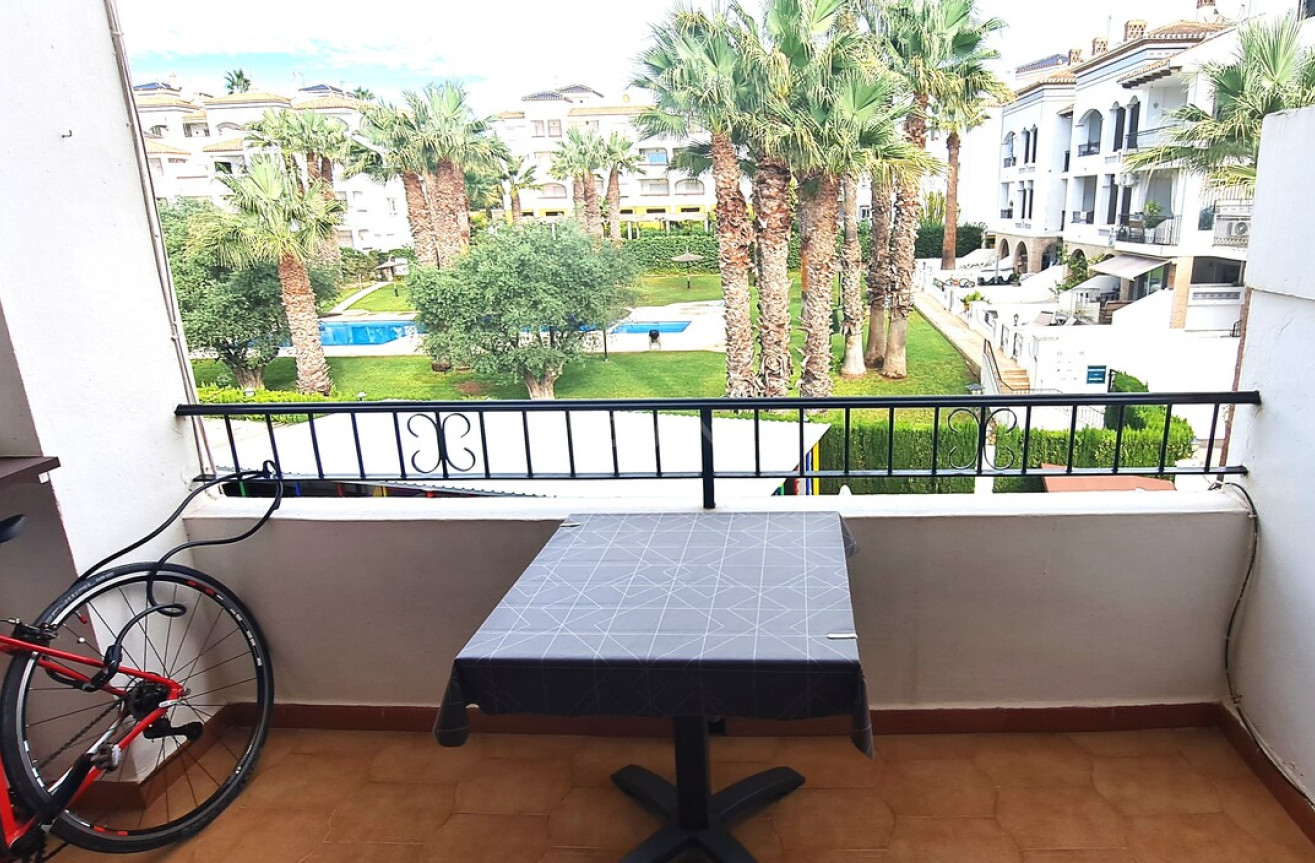 Reventa - Apartamento / piso - Villamartin - Costa Blanca