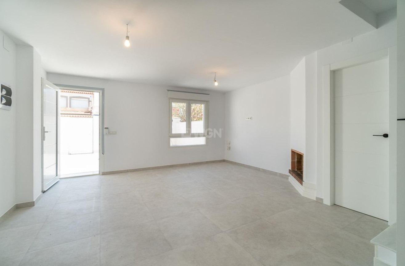 Reventa - Duplex - Torrevieja - Aguas Nuevas 1