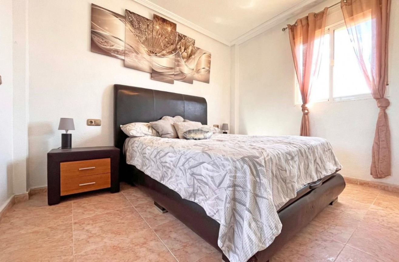 Reventa - Villa - La Zenia - Costa Blanca