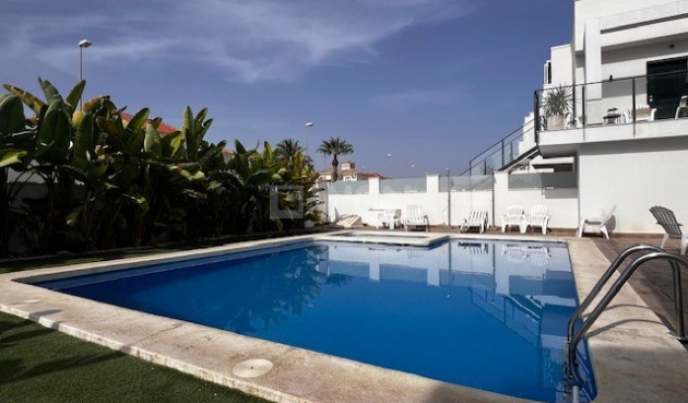 Odsprzedaż - Bungalow - Orihuela Costa - Costa Blanca