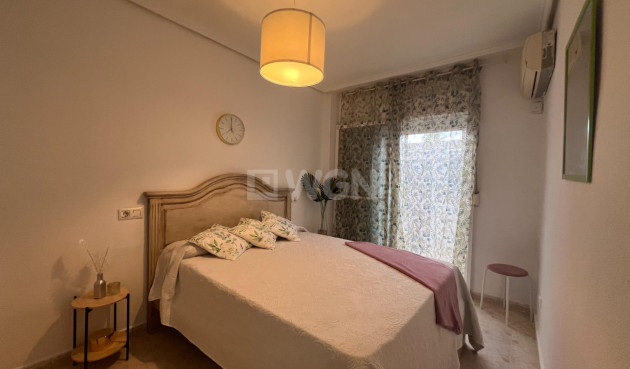 Odsprzedaż - Bungalow - Torrevieja - Nueva Torrevieja