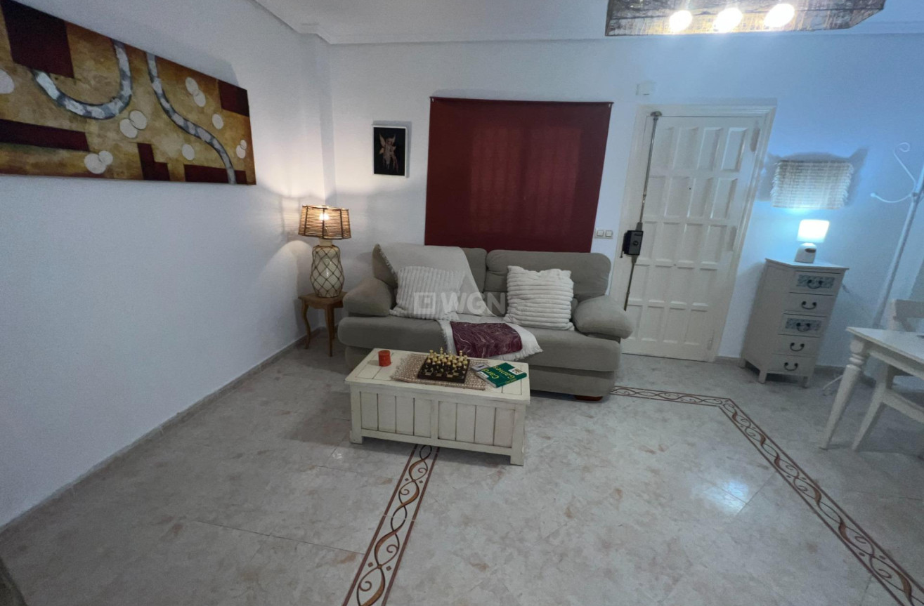 Resale - Bungalow - Torrevieja - Nueva Torrevieja