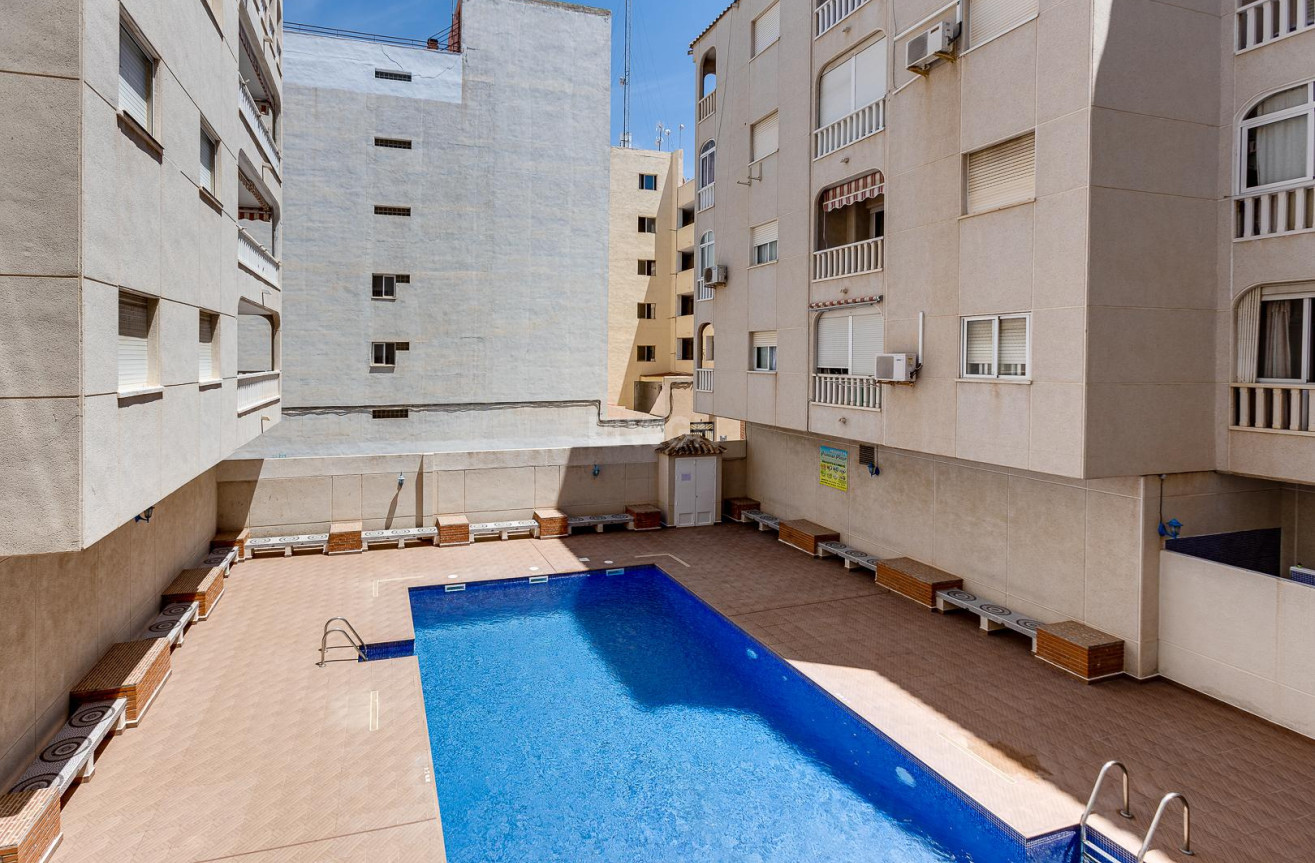 Reventa - Apartamento / piso - Torrevieja - Costa Blanca