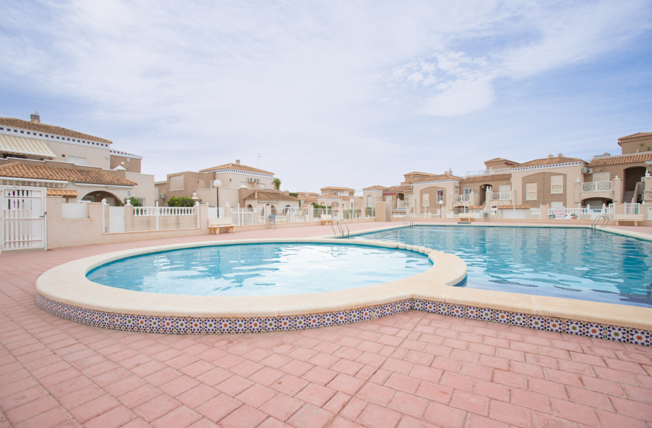 Resale - Apartment / flat - Torrevieja - Costa Blanca